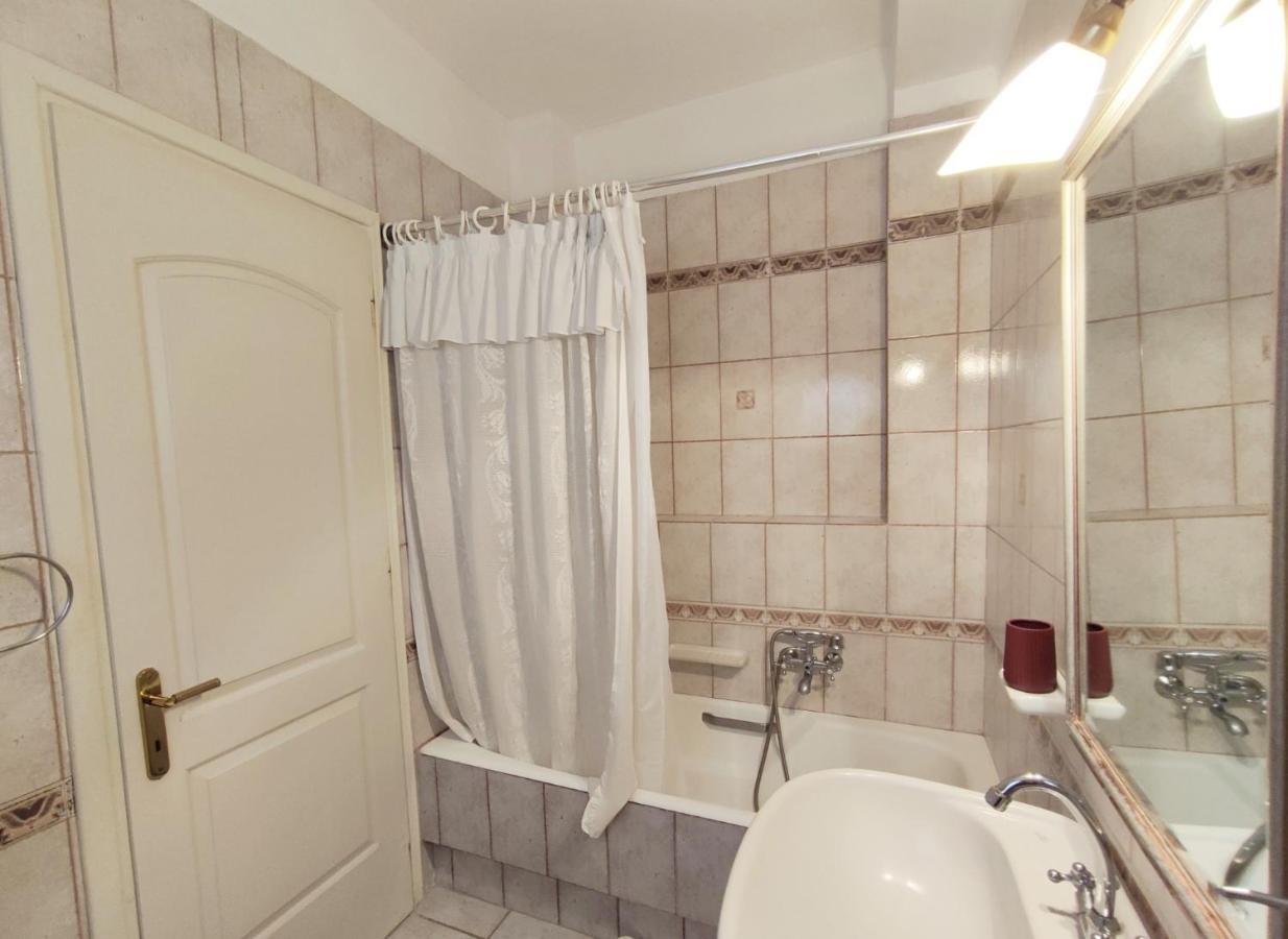 Christie'S Boutique By Corfuescapes Apartment Alepou Bagian luar foto