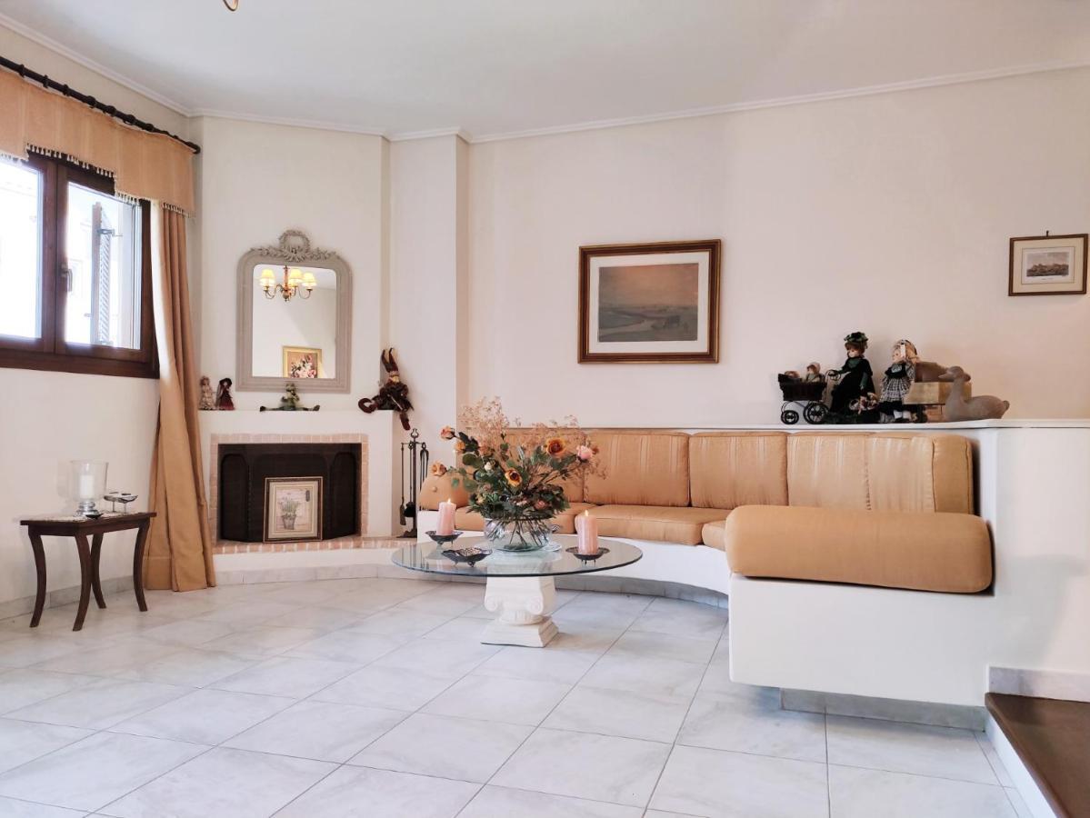 Christie'S Boutique By Corfuescapes Apartment Alepou Bagian luar foto